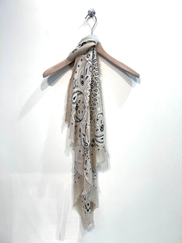 SAINT BARTH Bandana quadrata in viscosa e lana fantasia. Col. Beige