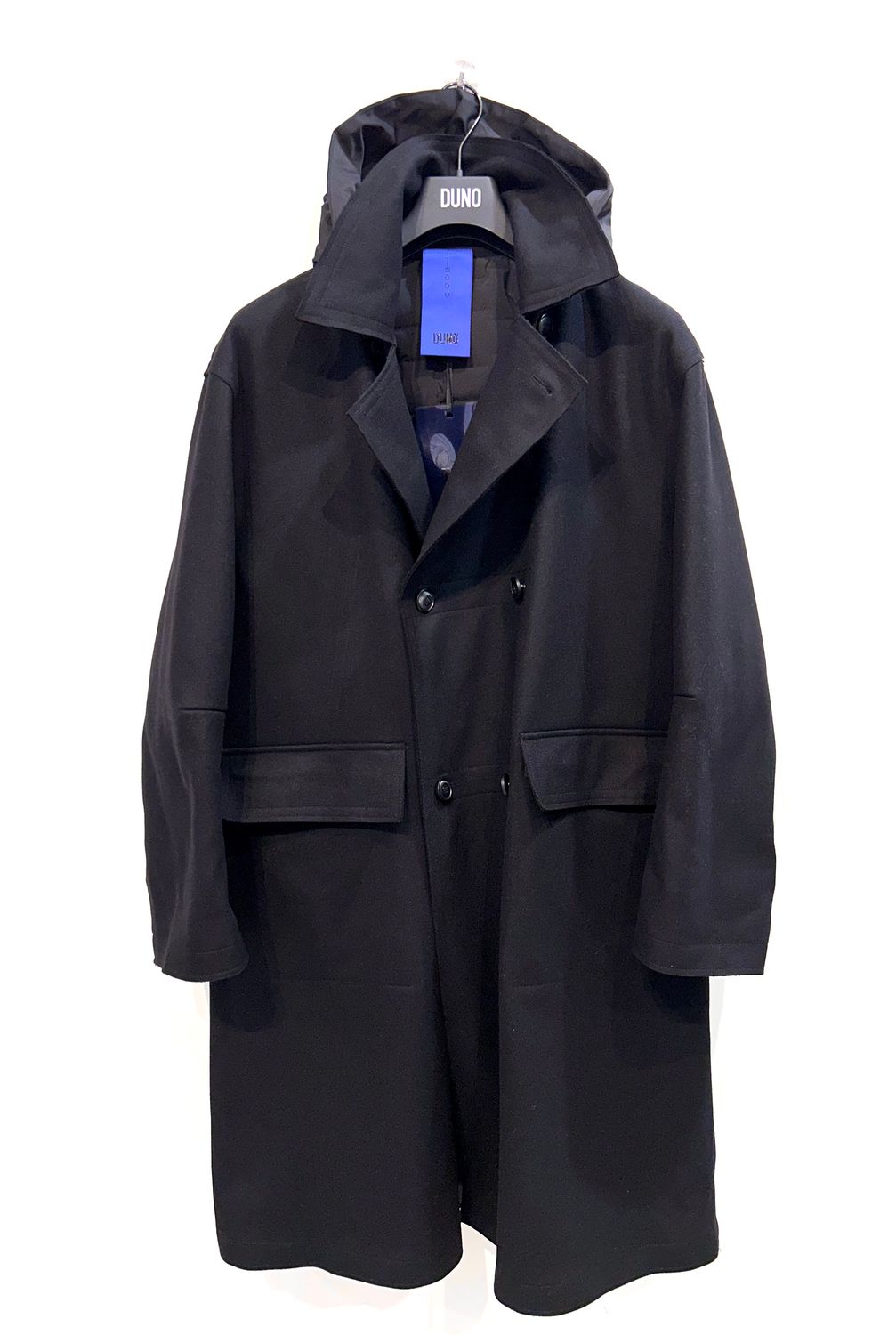 DUNO Cappotto lungo doppio petto OVER in lana e cashmere imbottito in piuma d’oca. Col. Nero