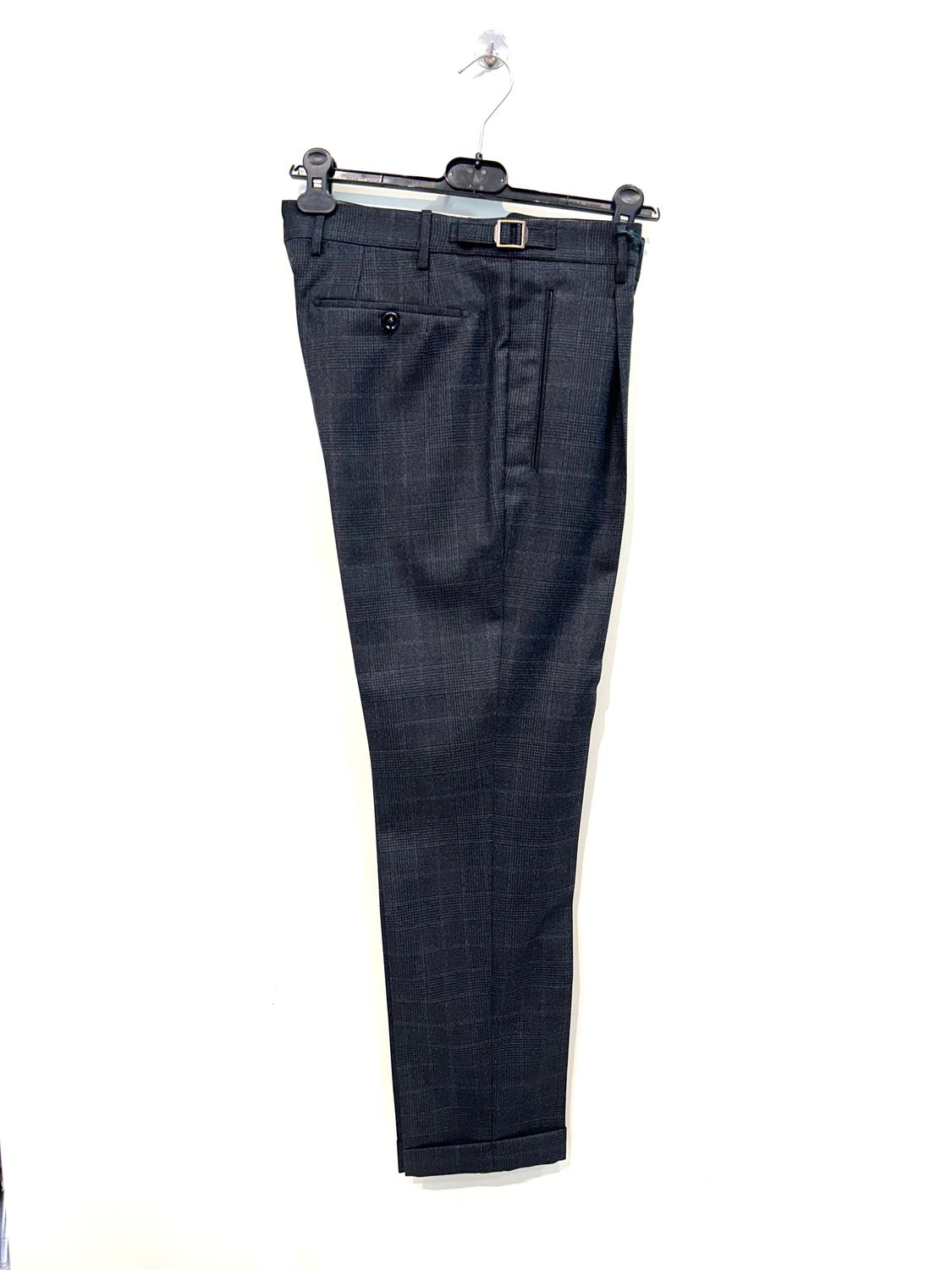 BERWICH Pantalone spinata in pura lana con pence e laccetti. Col. Antracite