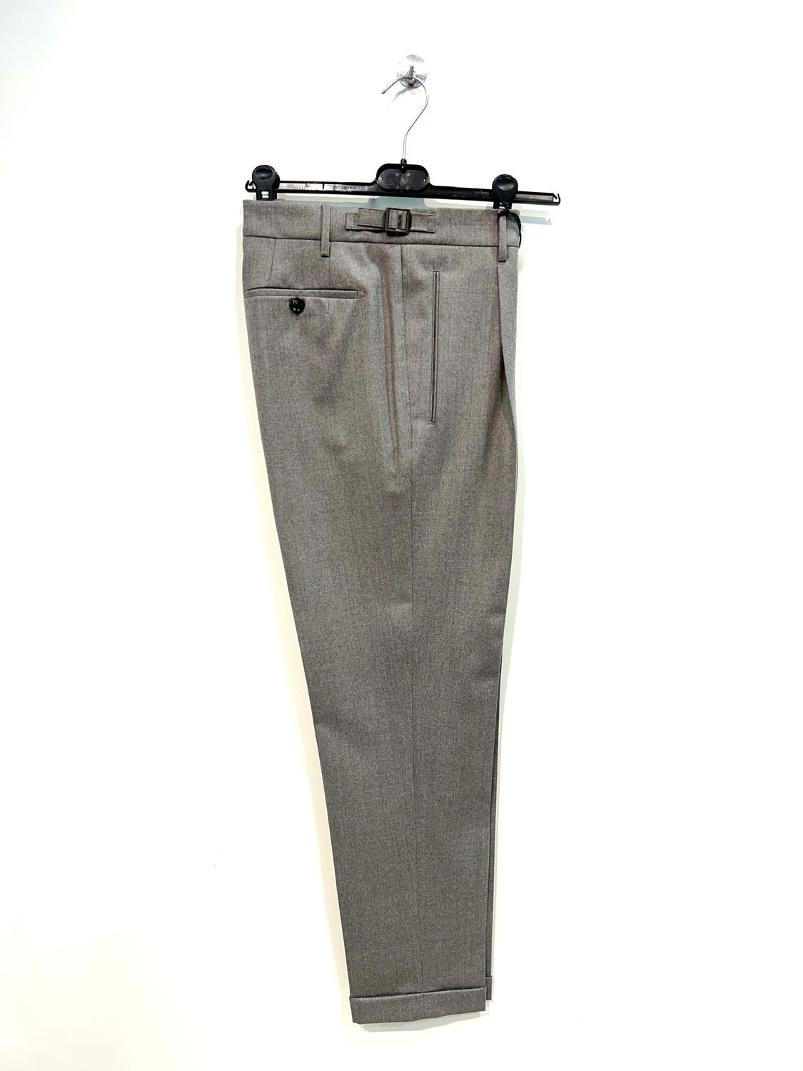 BERWICH Pantalone in pura lana con pence e laccetti. Col. Desert