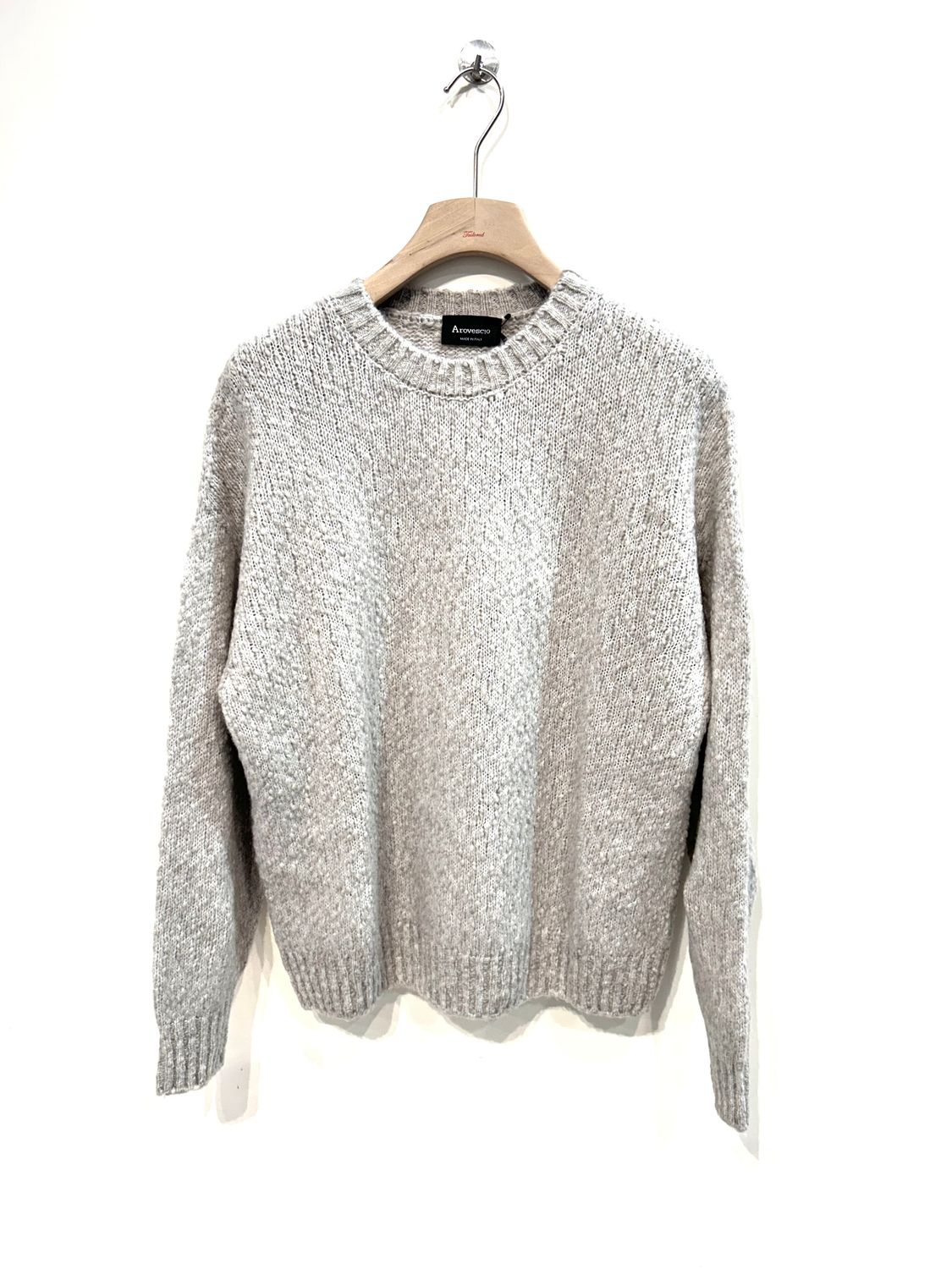 AROVESCIO Maglia girocollo boucle’. Col. Gesso