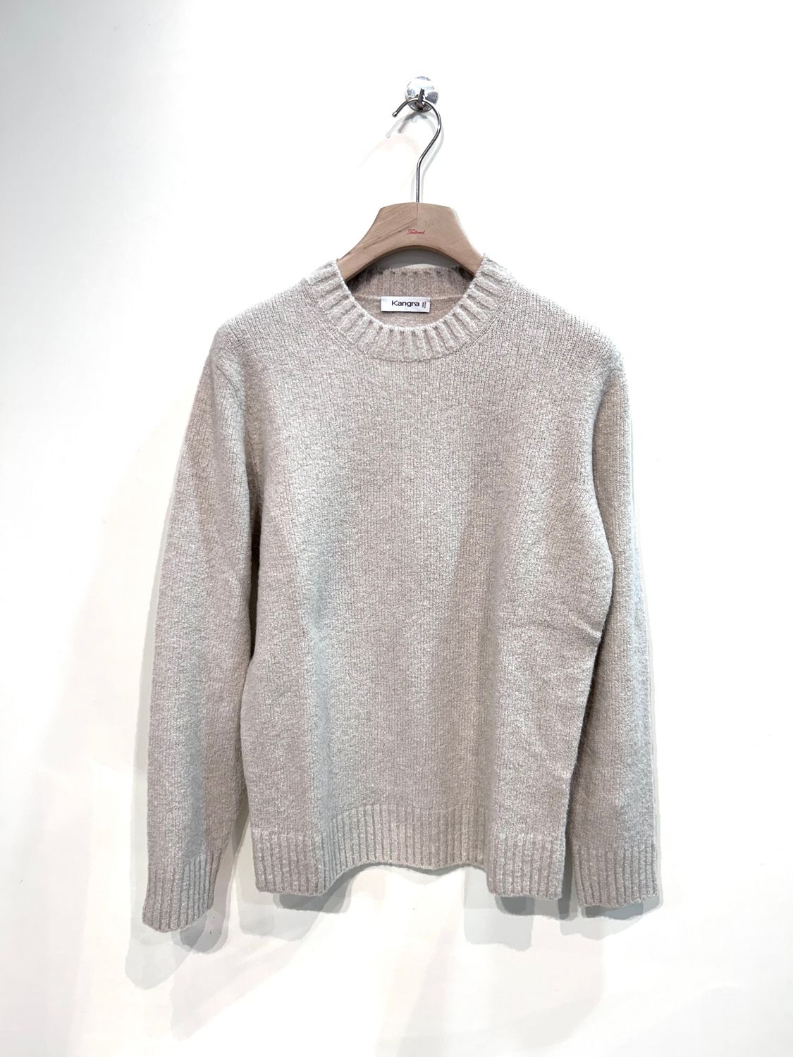 KANGRA Maglia girocollo soft boucle’ lana poly e cashmere. Col. Naturale