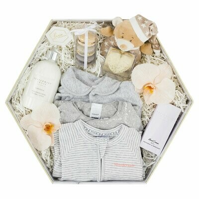 Luxe Neutral Baby Gift Box