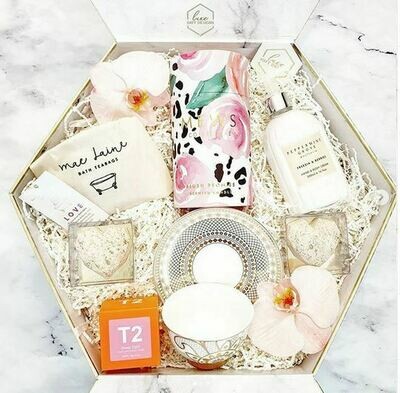 LUXE GIFT BOX 1