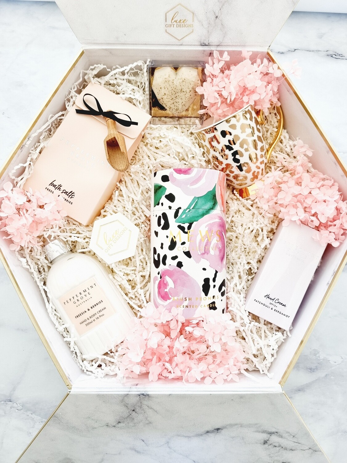 LUXE GIFT BOX Lockdown 2.0