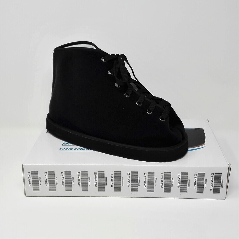 SCARPA COPRIGESSO MISURA 42