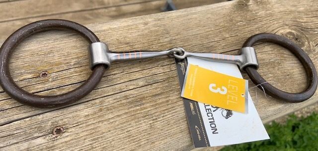Snaffle  O ring  Jonathan Gauthier
