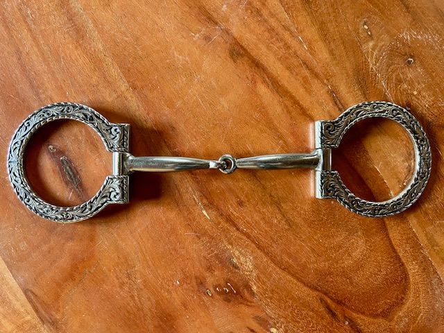 Show snaffle Antique