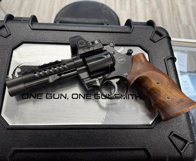Korth Ranger 4" Compensated 357 W/ 9mm Cylinder and Trijicon 2.5MOA SRO