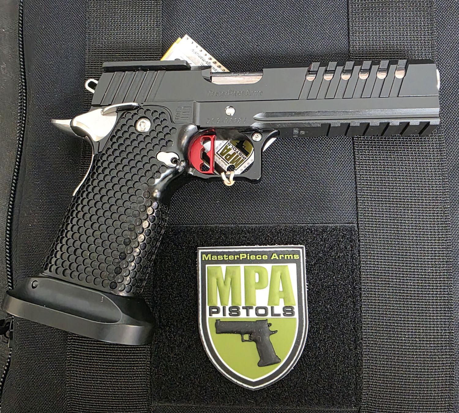 DS9 HYBRID BLACK &amp; STAINLESS TRIJICON PLATE MEDIUM RED TRIGGER