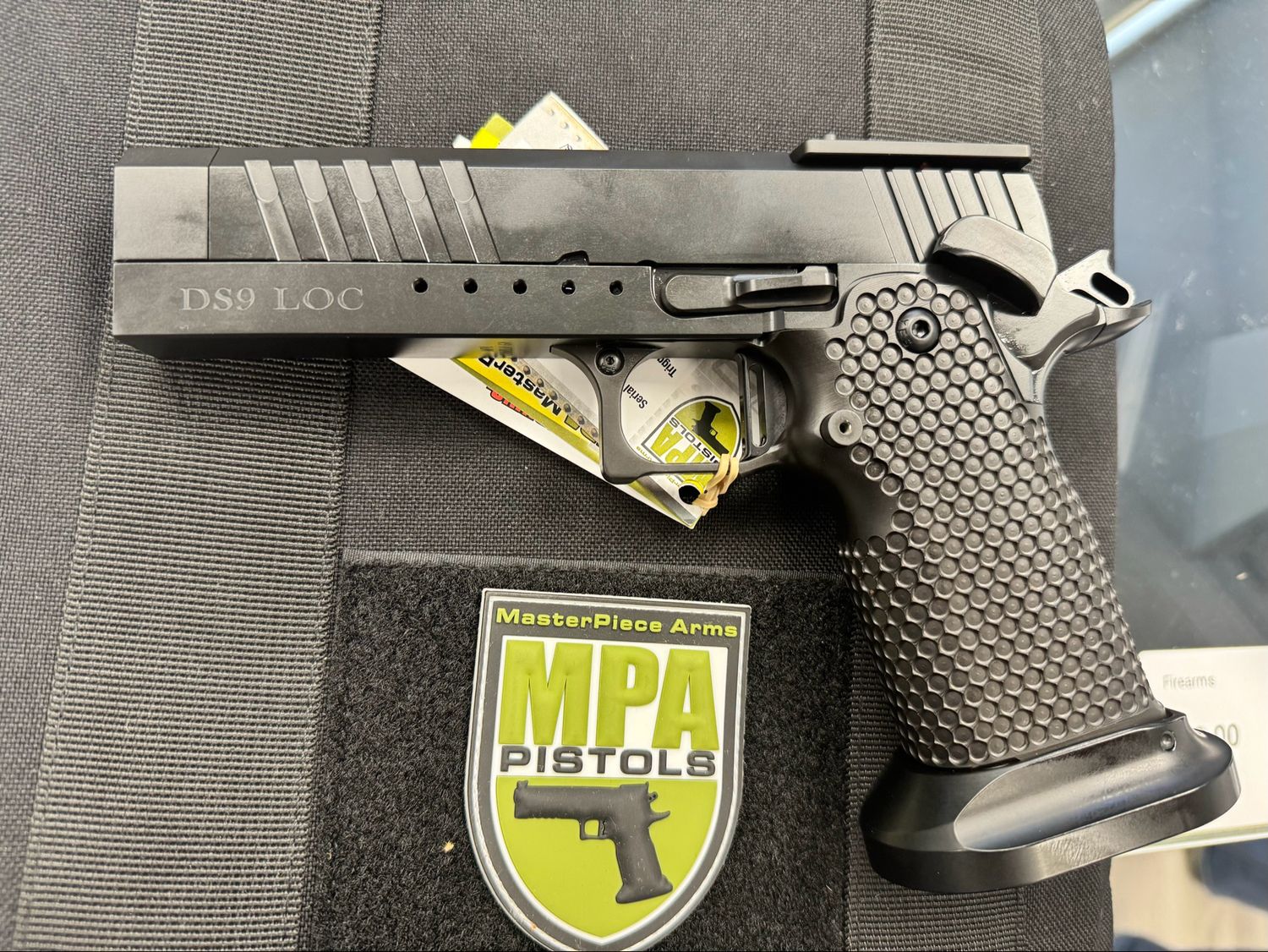 MPA DS9 LOC-V2 Trij plate, No thumb rest