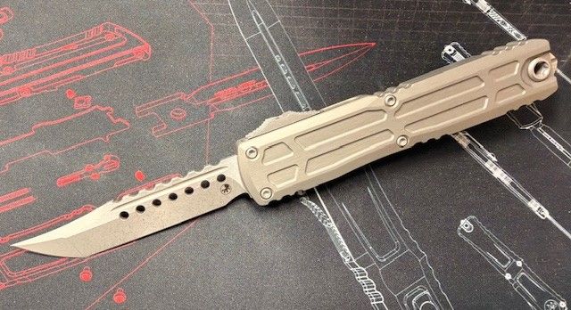 Microtech Ultratech Ex-ZBP Interceptor Signature Series Natural Clear Apocalyptic Standard