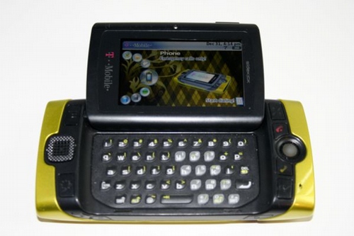 T-Mobile Sidekick 2008 Unlocked Yellow/Green