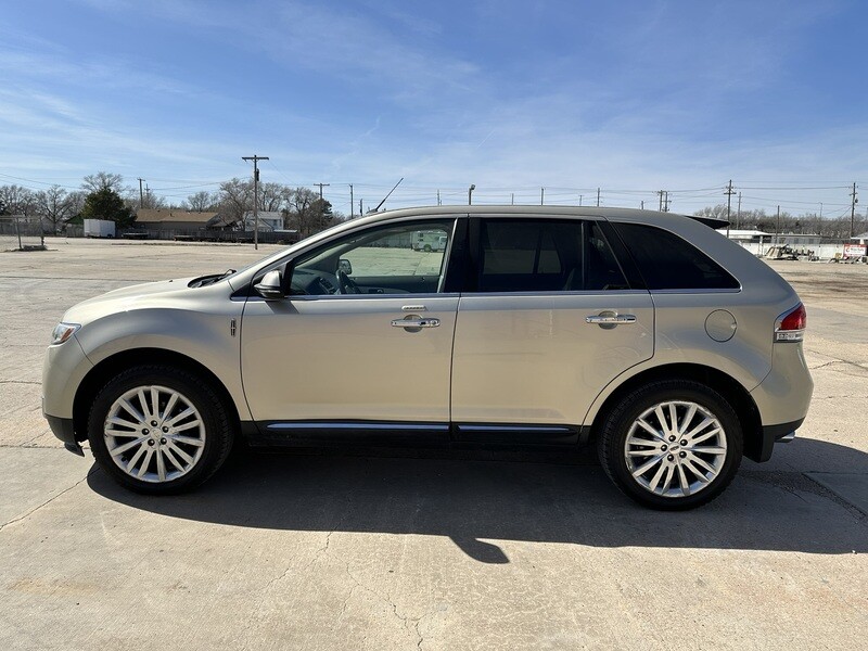 8 2011 LINCOLN MKX