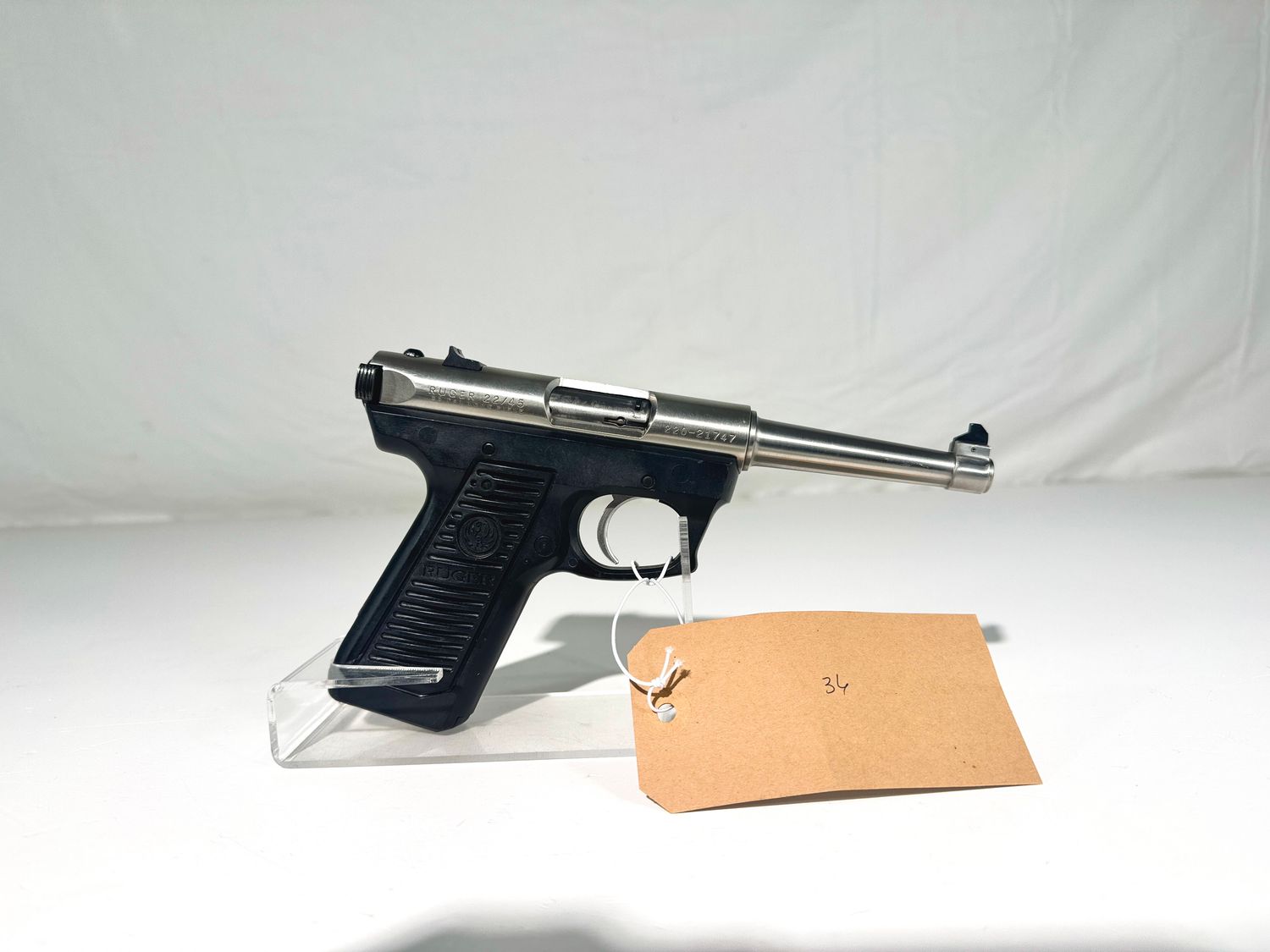 36 RUGER 22/45 .22 LR CAL SEMI AUTO PISTOL