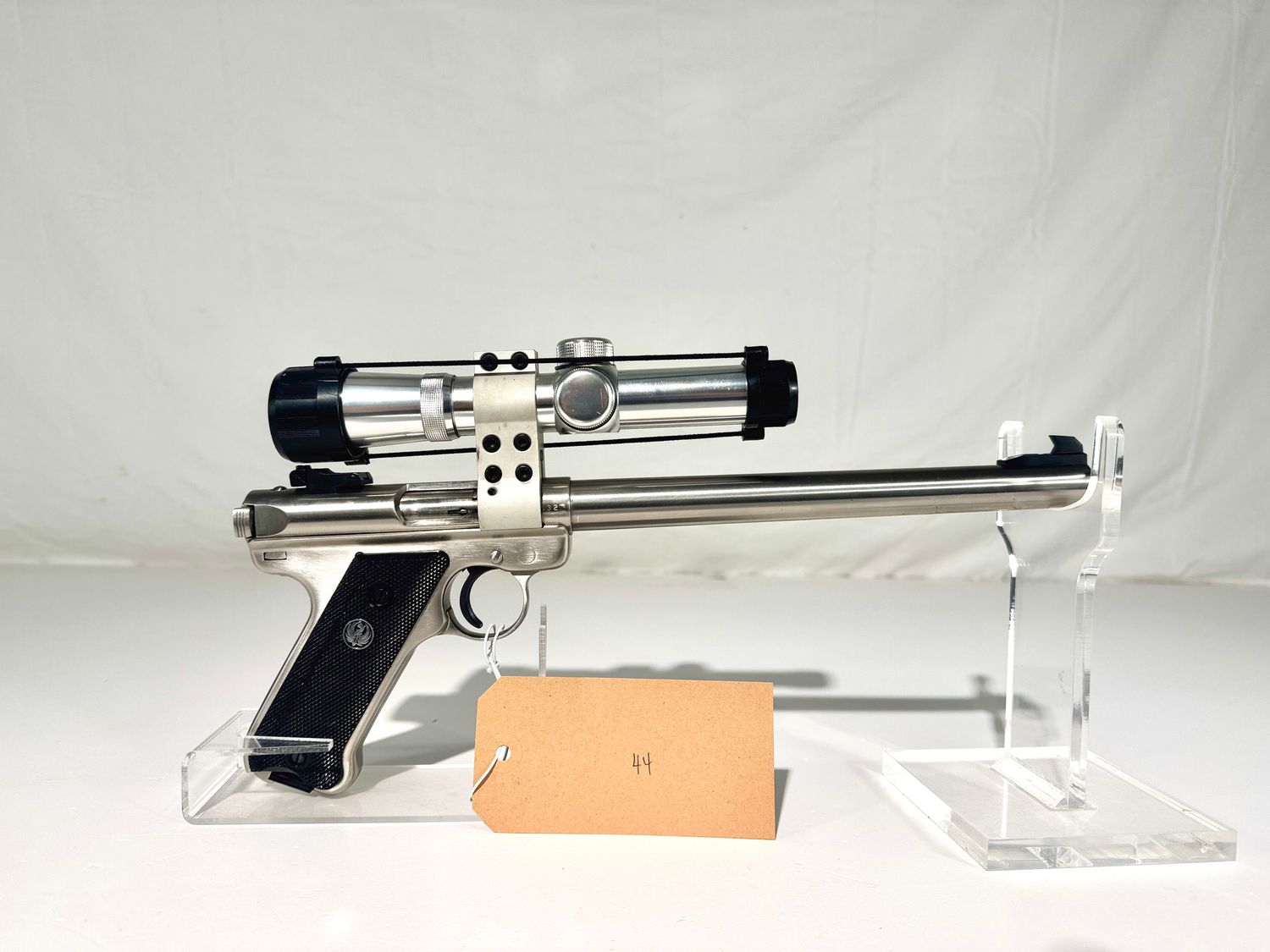44 RUGER MARK II TARGET 22 LR CAL SEMI AUTO PISTOL