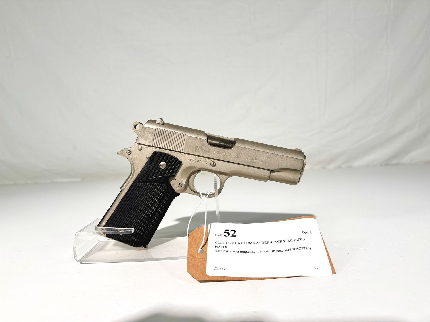 52 COLT COMBAT COMMANDER 45ACP SEMI AUTO PISTOL