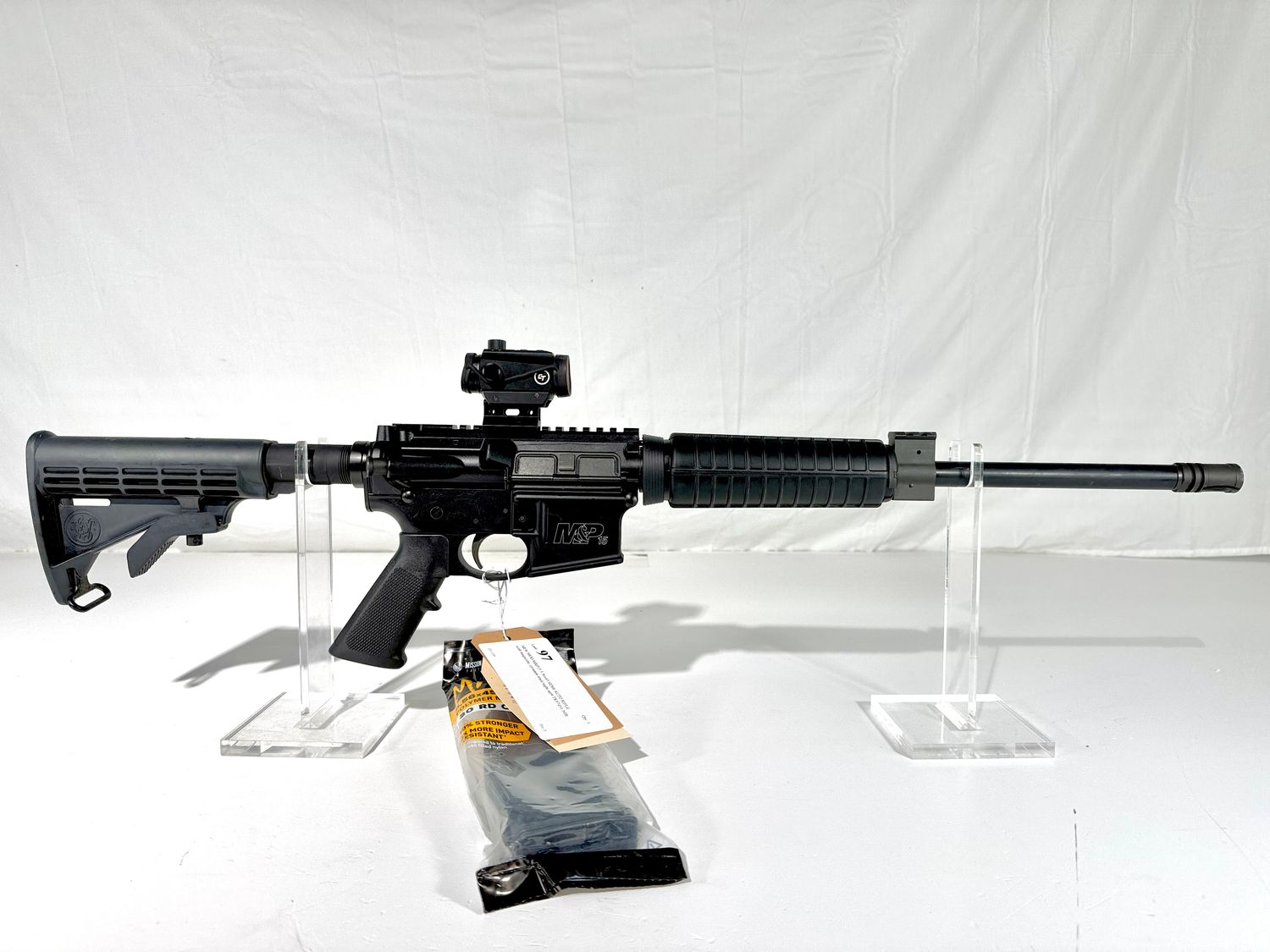 97 S&amp;W MOD M&amp;P15 5.56x45 SEMI AUTO RIFLE