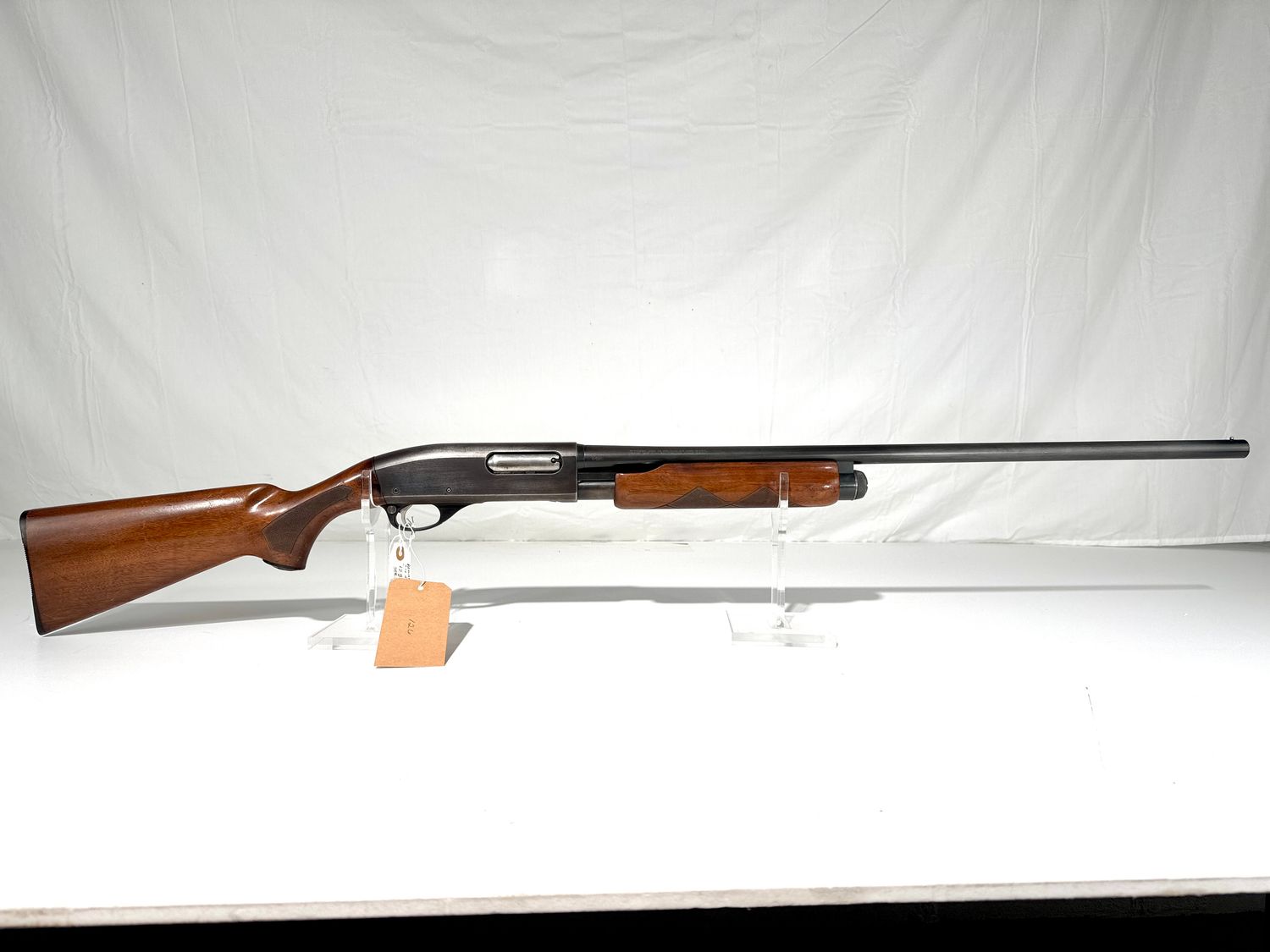 126 REMINGTON 870 WINGMASTER 16 GA PUMP SHOTGUN