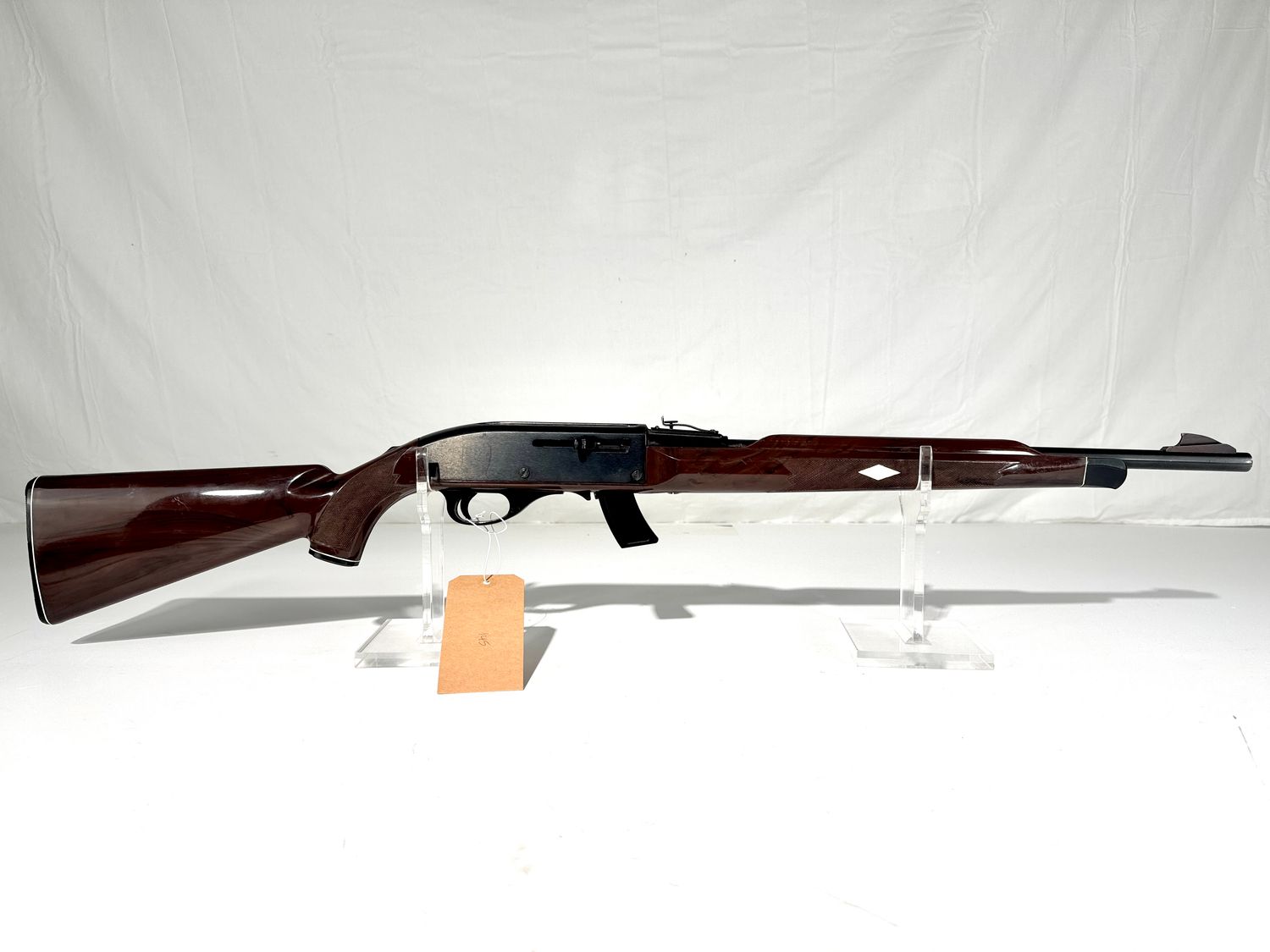 145 REMINGTON NYLON MOHAWK 10C 22 CAL S/A RIFLE