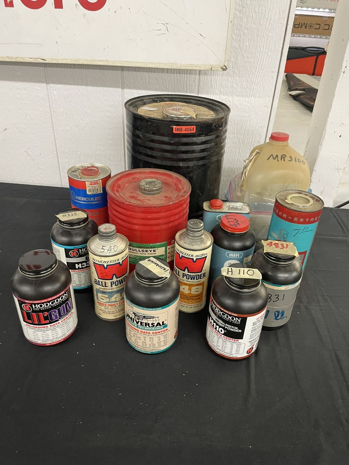 375 ASSORTED POWDERS - CANNOT SHIP