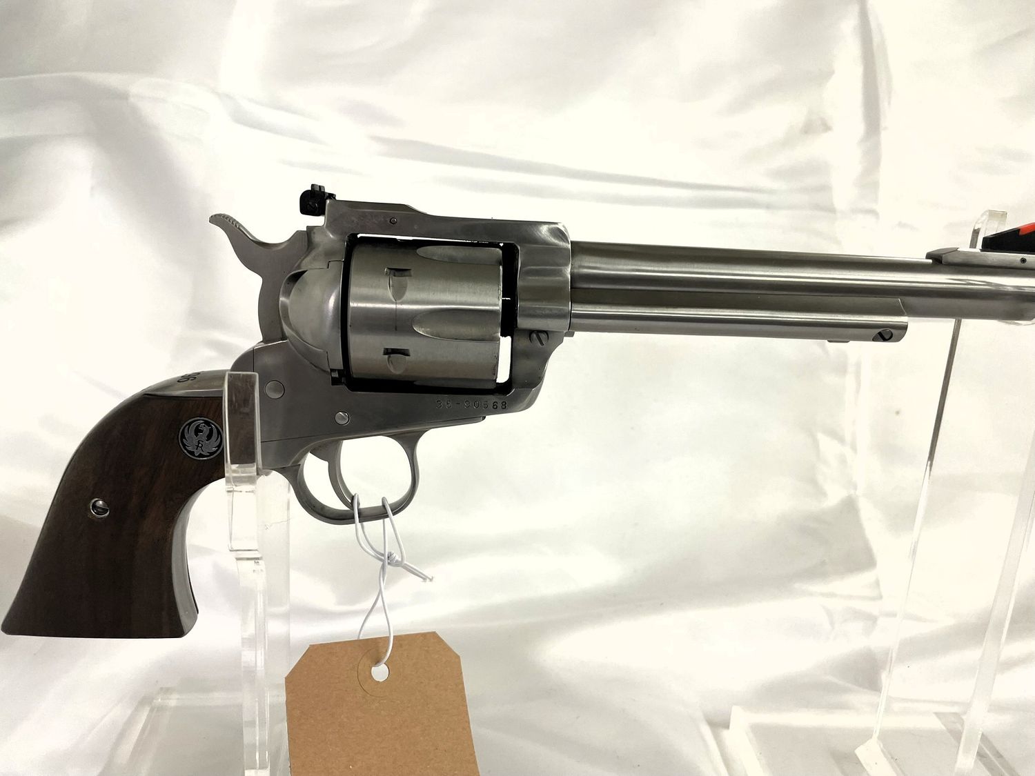 183 RUGER NEW MODEL BLACKHAWK 357 MAG REVOLVER