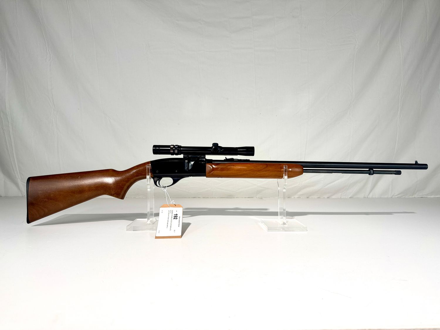 192 REMINGTON MOD 552 22 S/L/LR SEMI AUTO RIFLE