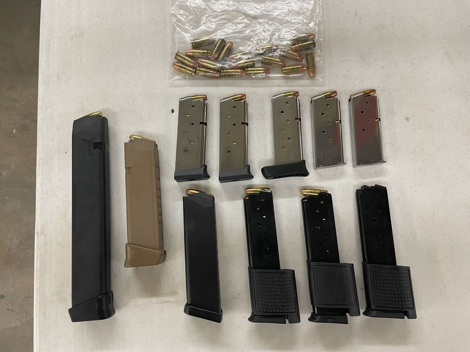 388a 11 9MM MAGAZINES WITH AMMO