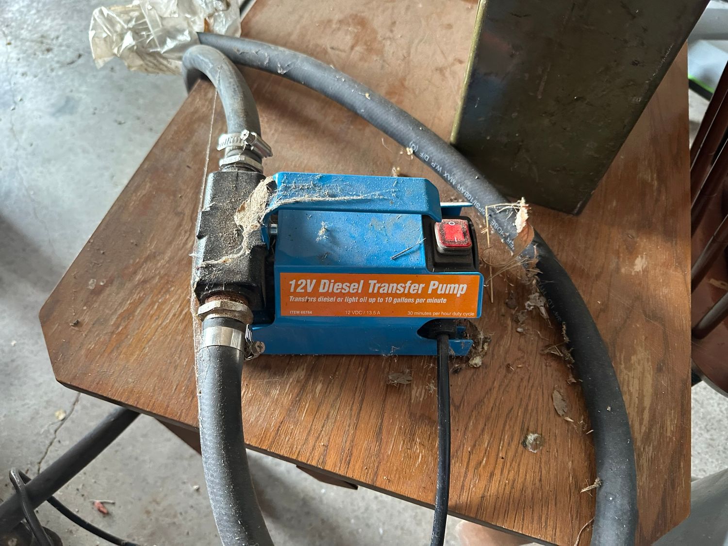 12 VOLT DIESEL TRANSFER PUMP WITH HOSE