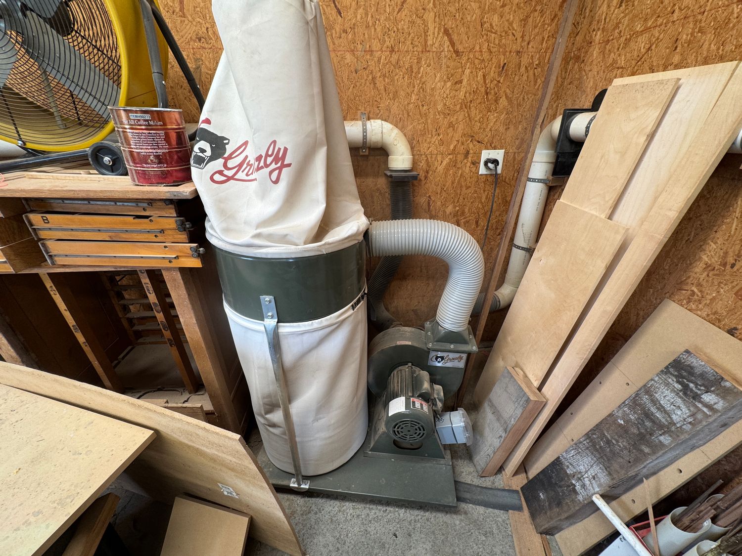 GRIZZLY 2HP DUST COLLECTOR
