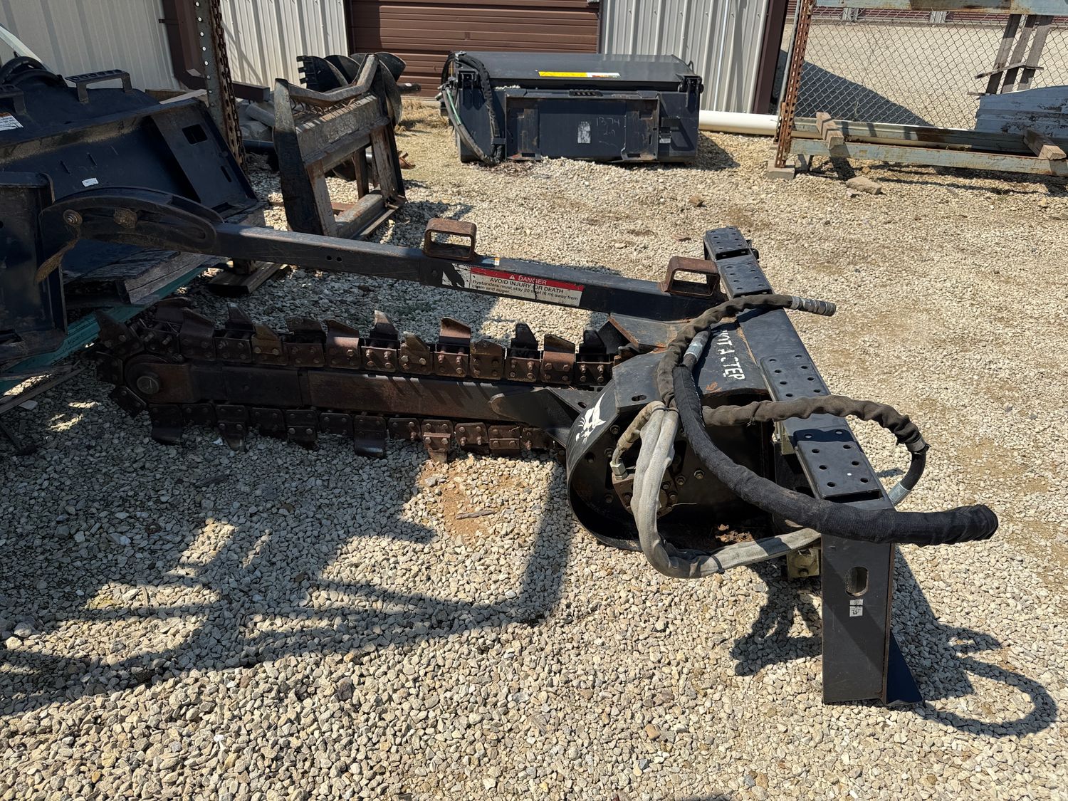 18 2009 BOBCAT TRENCHER