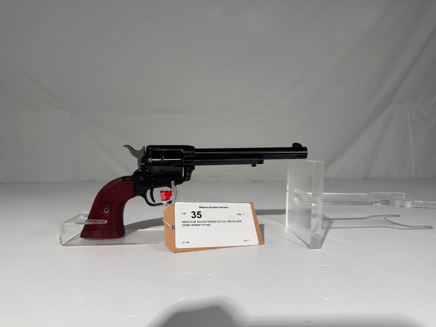 35 HERITAGE ROUGH RIDER 22 CAL REVOLVER