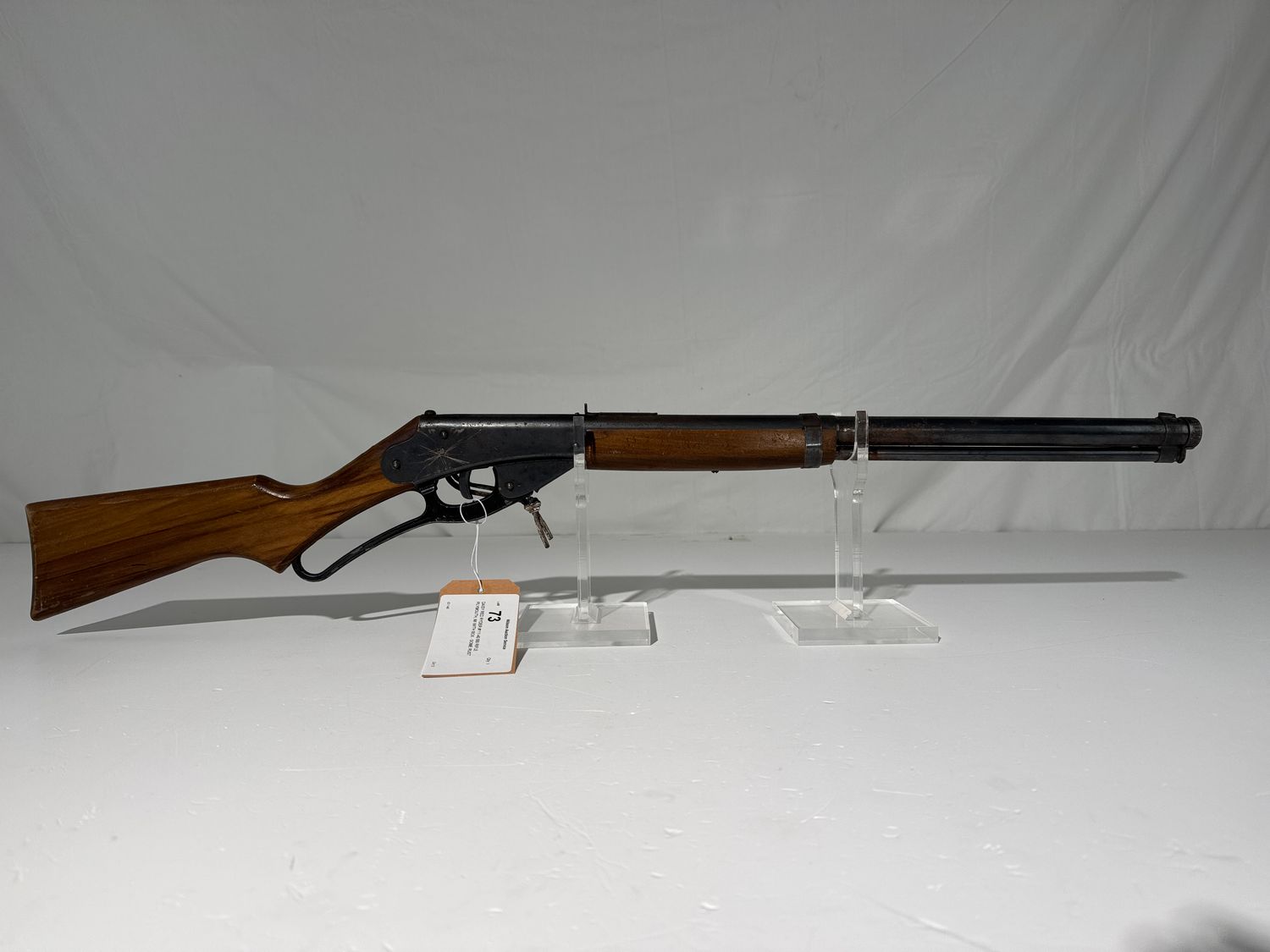 73 DAISY RED RYDER #111-40 BB RIFLE