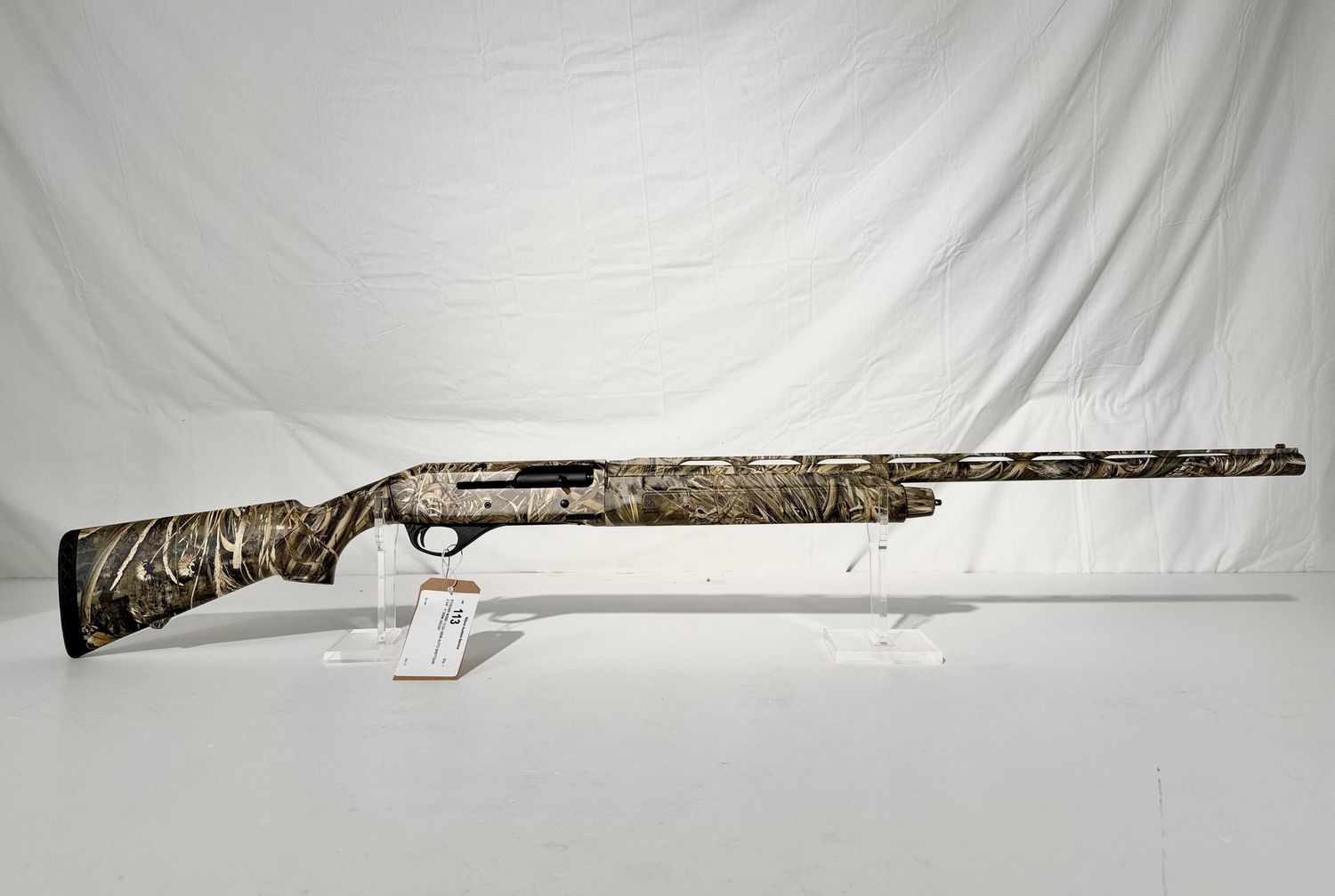 113 STOEGER M3000 12 GA SEMI AUTO SHOTGUN