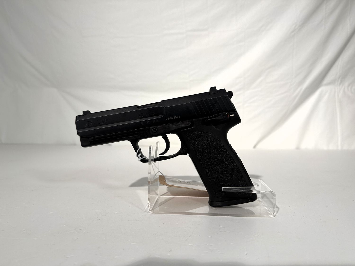 116 HK MODEL USP 45 AUTO SEMI AUTO PISTOL