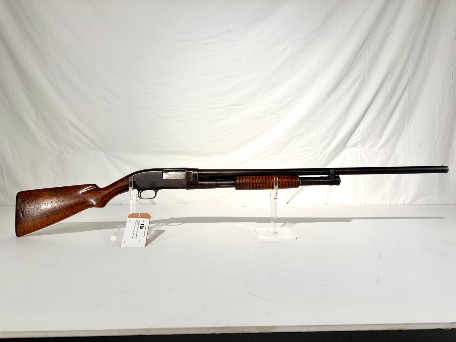 135 WINCHESTER MODEL 12 12 GA PUMP SHOTGUN