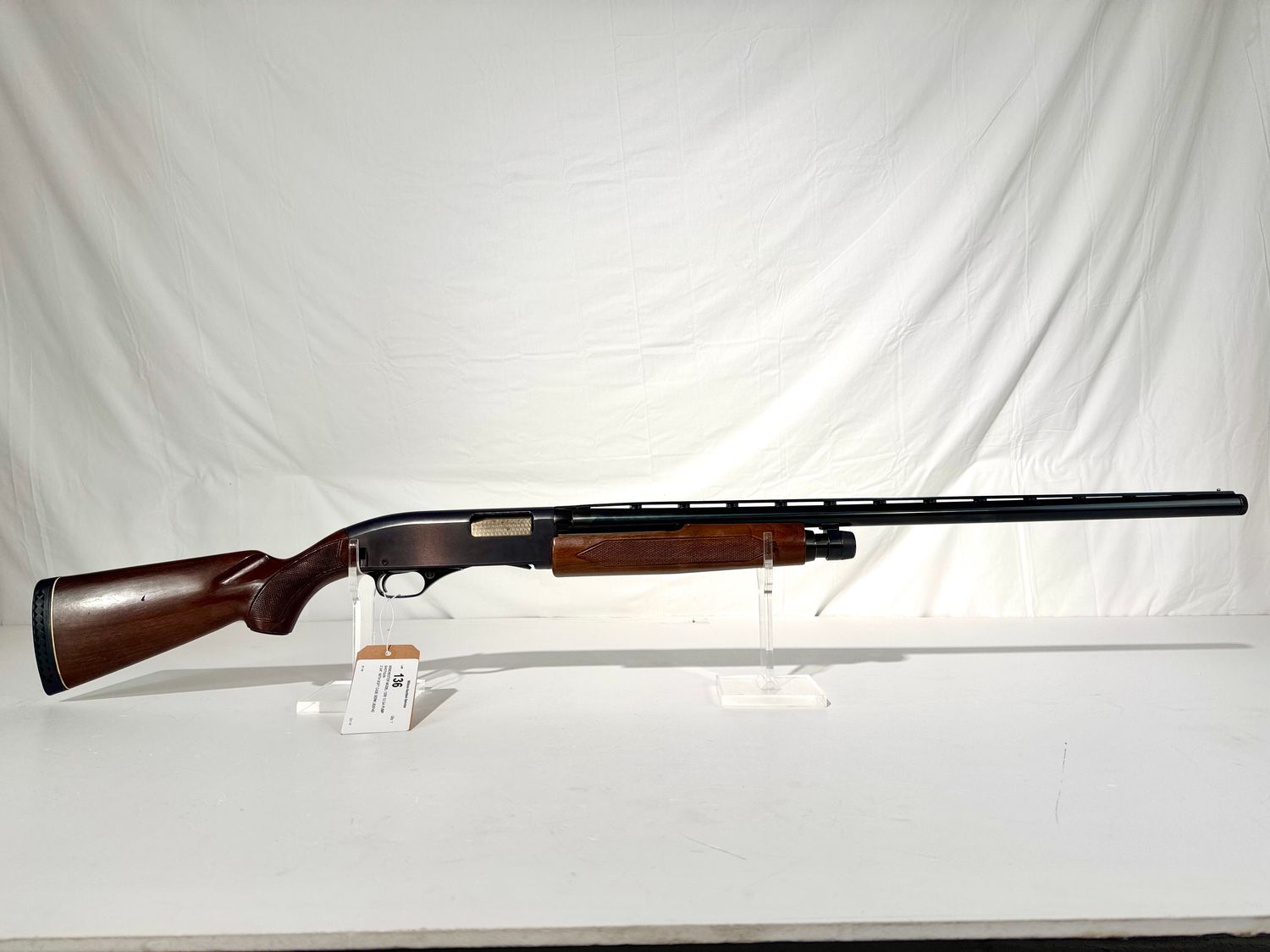 136 WINCHESTER MODEL 1200 12 GA PUMP SHOTGUN