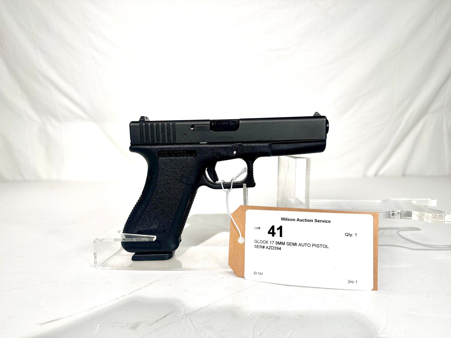 41 GLOCK 17 9MM SEMI AUTO PISTOL