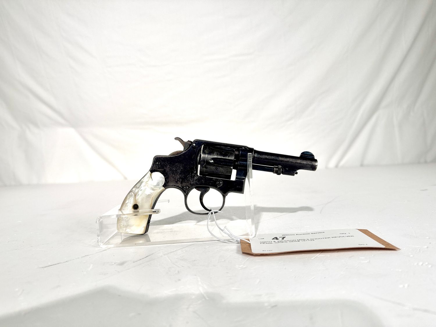47 SMITH &amp; WESSON 32 LONG COLT CAL. MINI 6 SHOOTER REVOLVER
