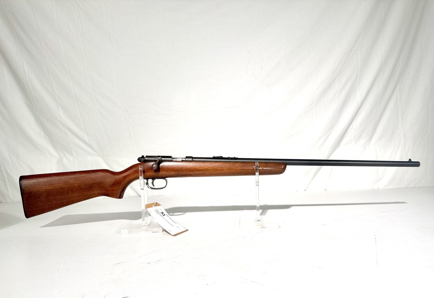 53 REMINGTON MODEL 514 22 S/L/LR BOLT ACTION RIFLE