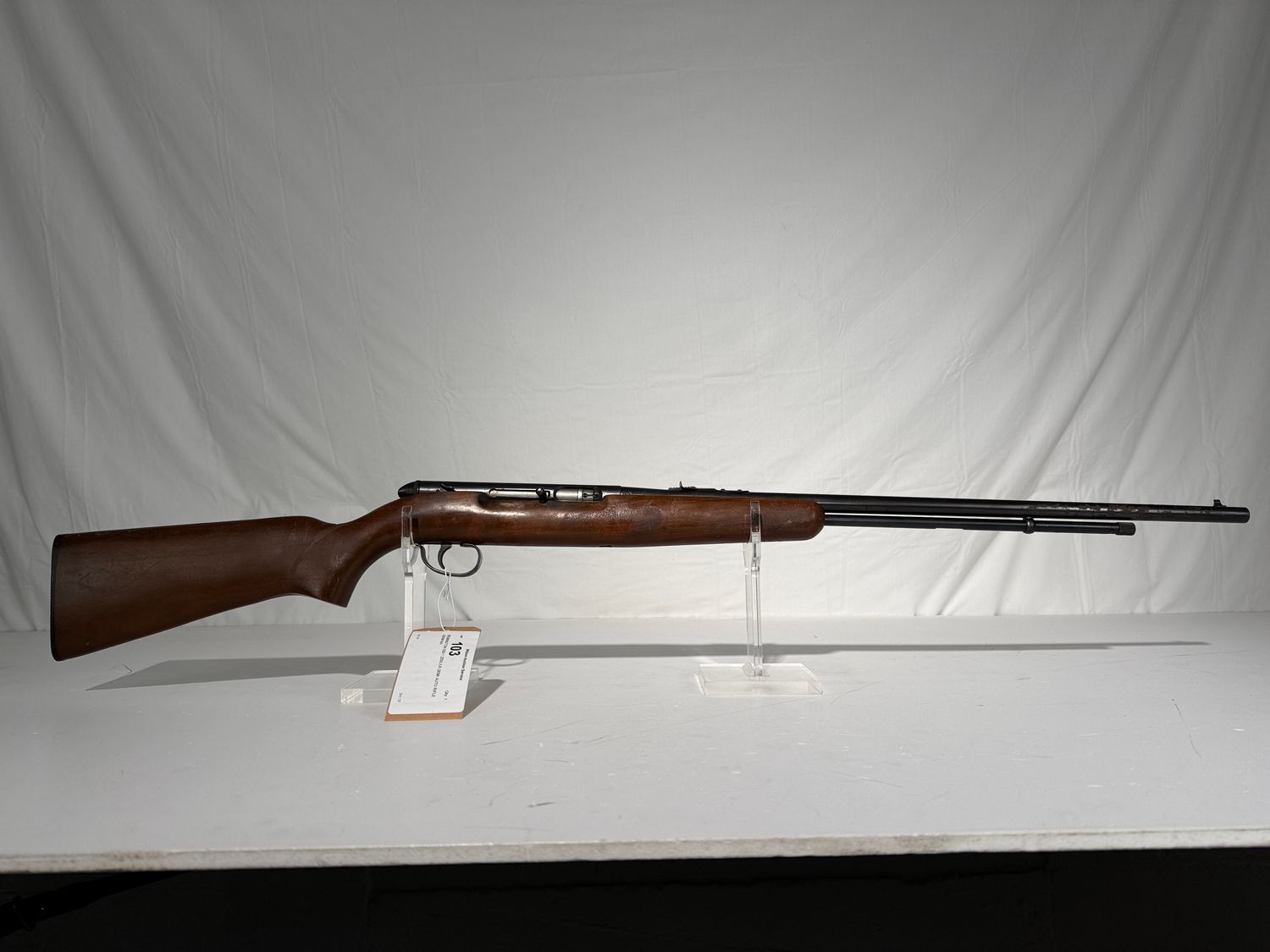103 REMINGTON 550-1 22S/L/LR SEMI AUTO RIFLE