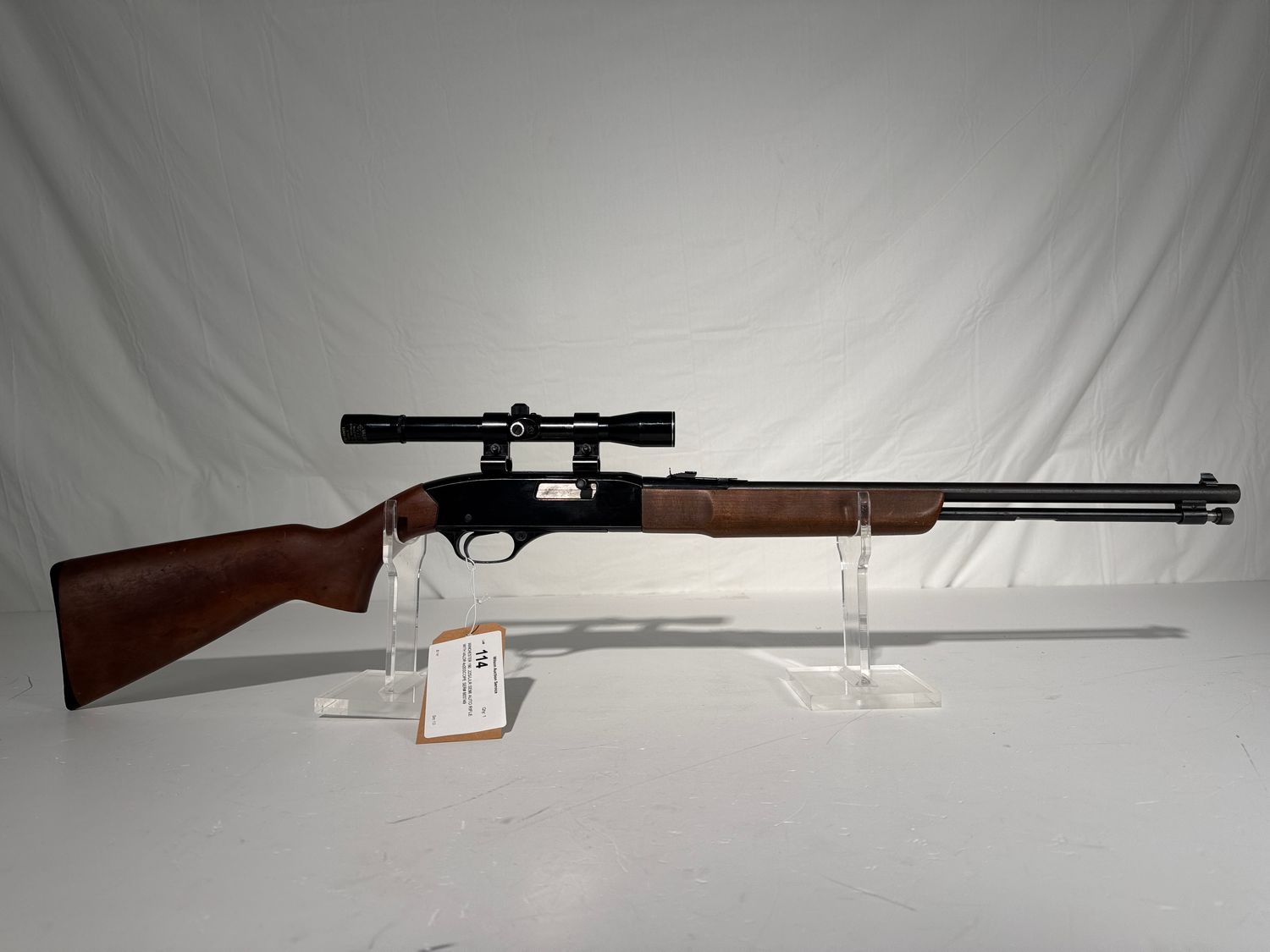 114 WINCHESTER 190 .22 S/L/LR SEMI AUTO RIFLE