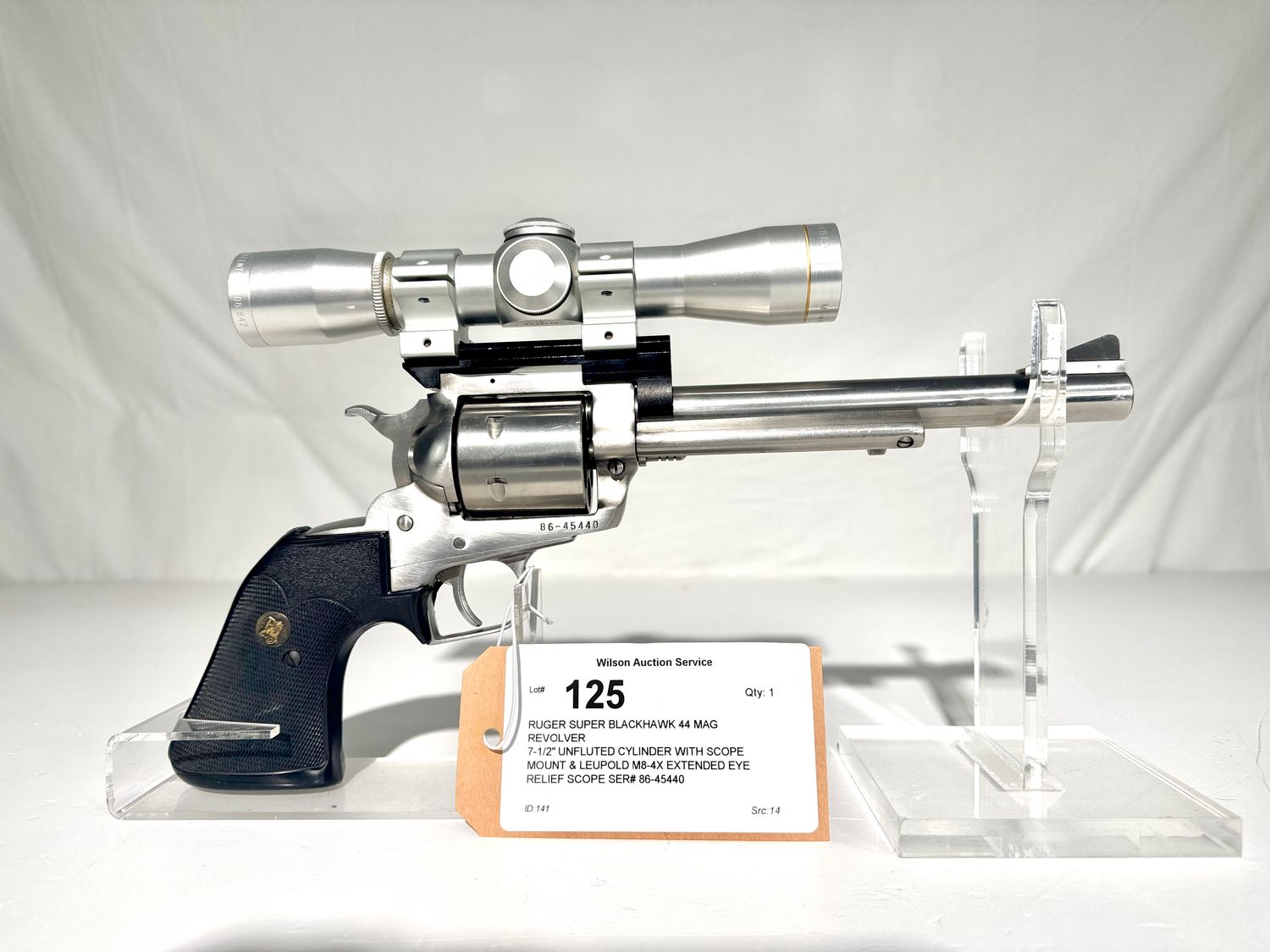 125 RUGER SUPER BLACKHAWK 44 MAG REVOLVER