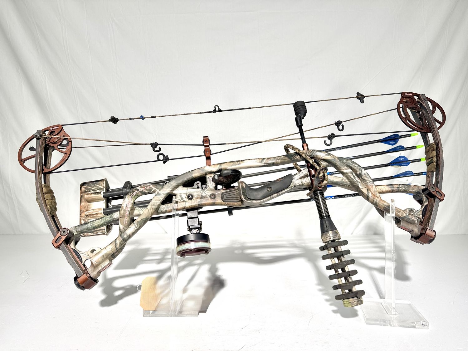 247 HOYT CARBON DEFIANT 34 COMPOUND BOW