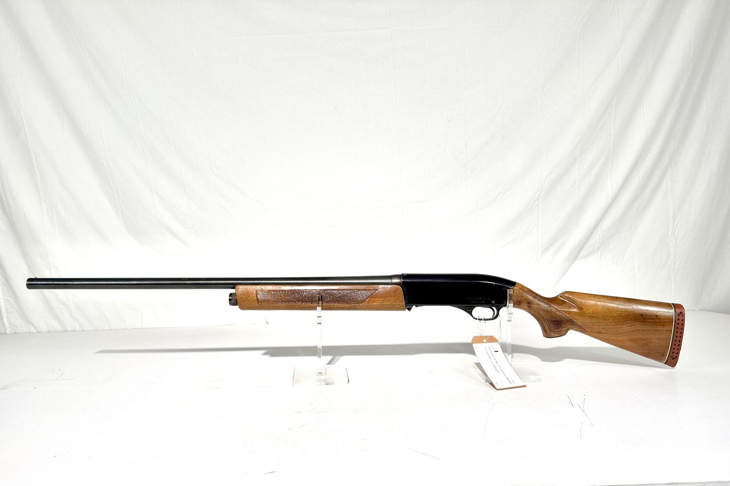 1 WINCHESTER 1400 MKII 12 GA SEMI AUTO SHOTGUN