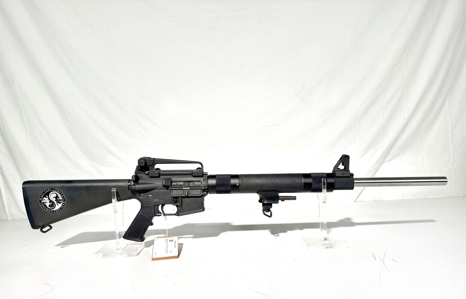 20 BUSHMASTER XM15-E2S .223 SEMI AUTO RIFLE