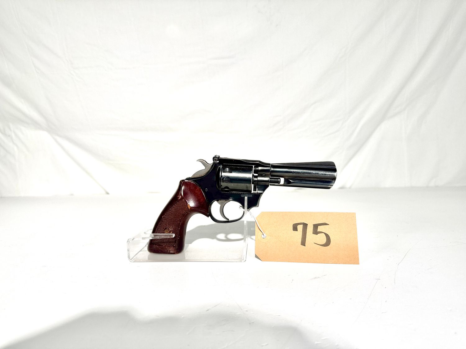 75 HIGH STANDARD SENTINEL 22 CAL REVOLVER