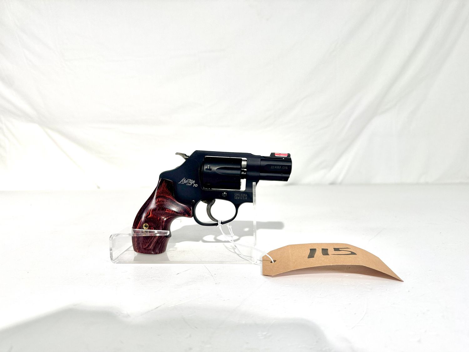 115 SMITH &amp; WESSON 351PD 22MAG REVOVLER
