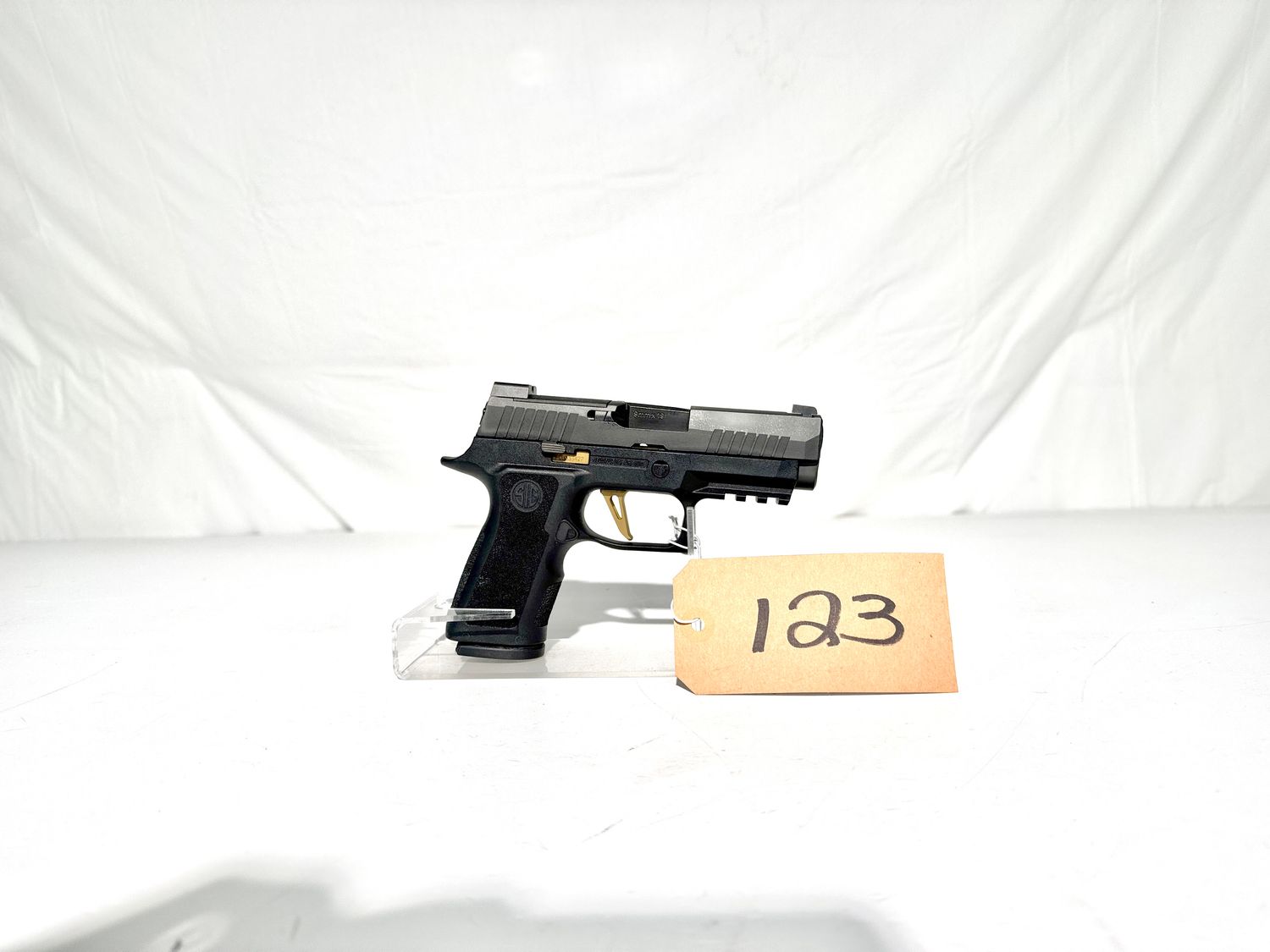 123 SIG SAUER P320 9MM SEMI AUTO PISTOL
