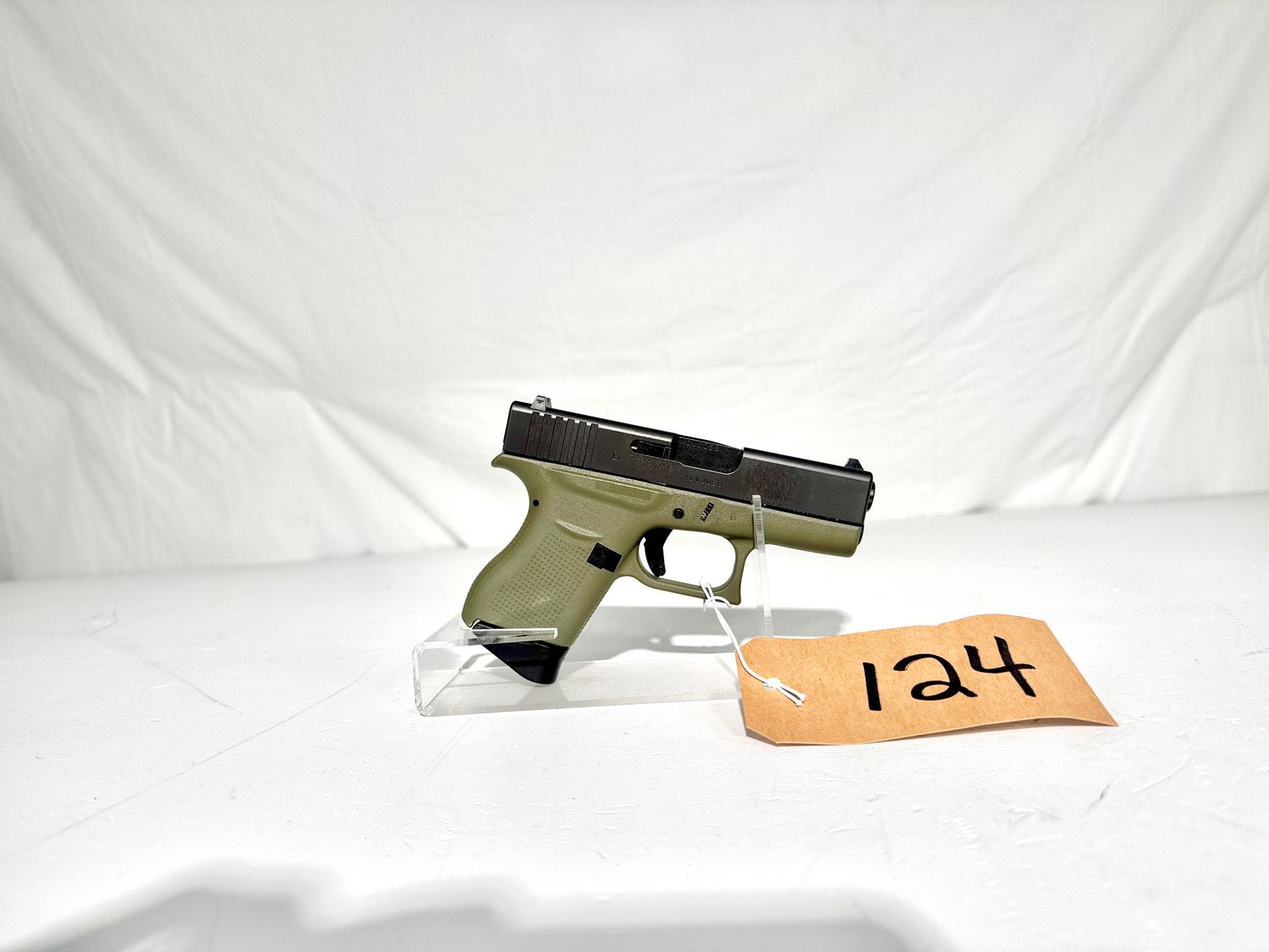 124 GLOCK G43 9MM SEMI AUTO PISTOL